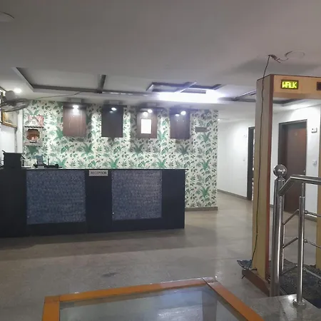 Hotel Airport Aditya Inn